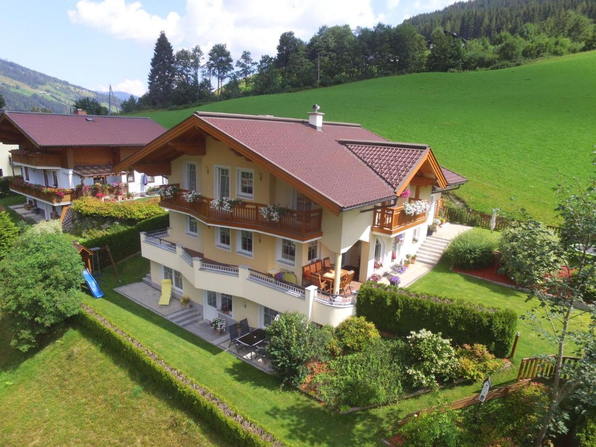 Modern Apartment In Salzburger With Terrace Kleinarl Exteriör bild