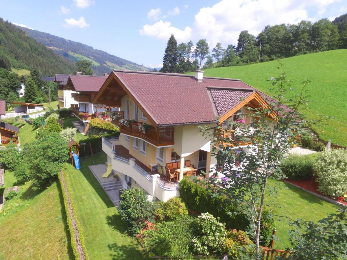 Modern Apartment In Salzburger With Terrace Kleinarl Exteriör bild